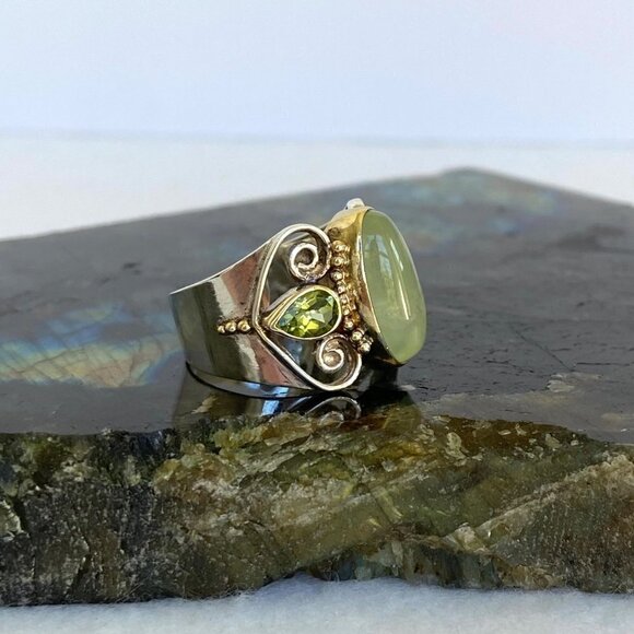 Michou Sterling Silver 925 Vermeil Oval Prehnite Peridot Scrollwork Ring Sz 6.25 - Picture 4 of 16